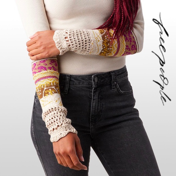 β SOLD β FREE PEOPLE Long Sleeve Thermal Crochet - Picture 2 of 10